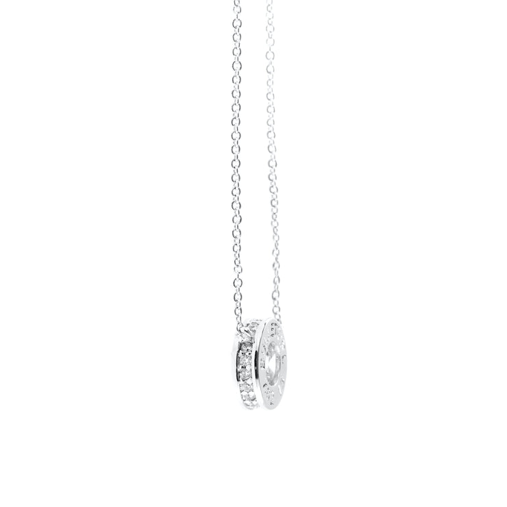 minimalist necklace